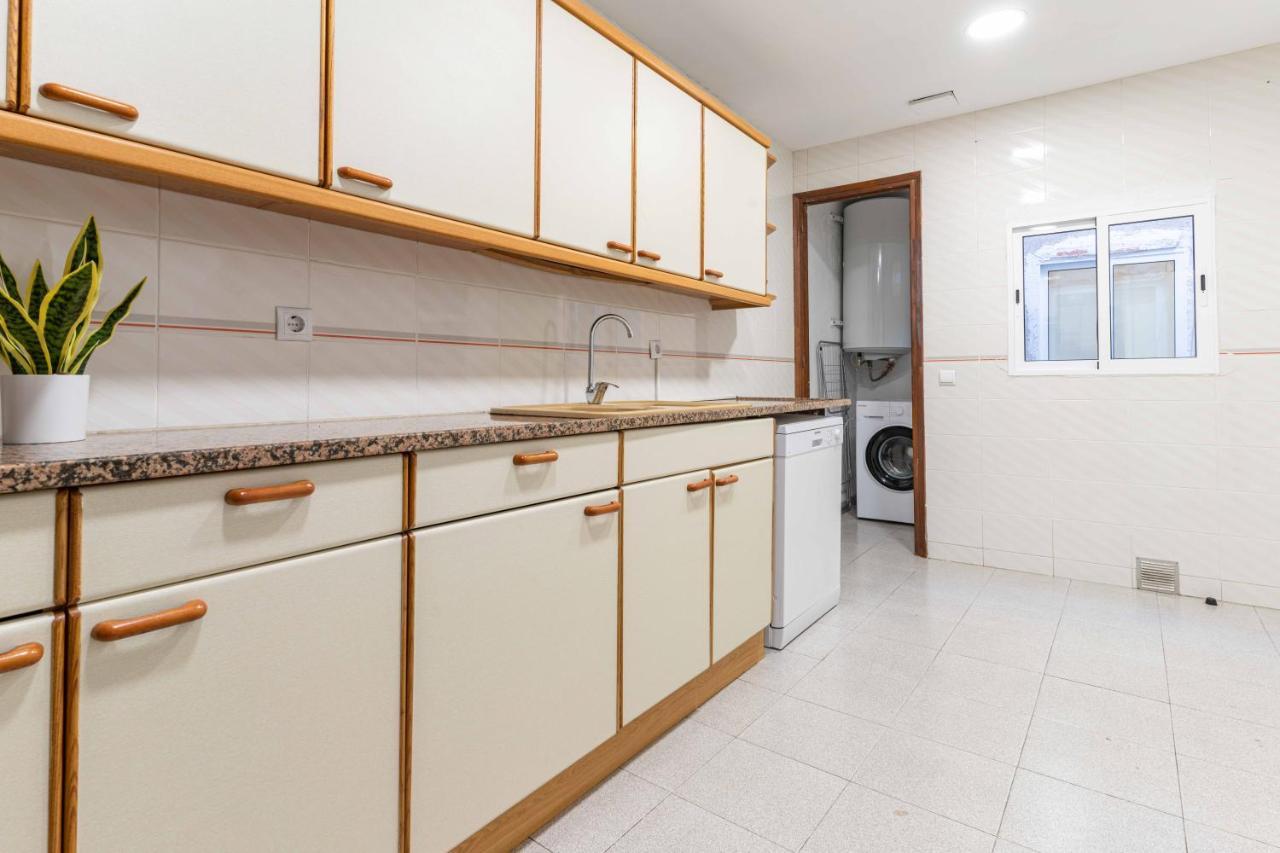 Reial 4 Tarragona Apartment Exterior photo